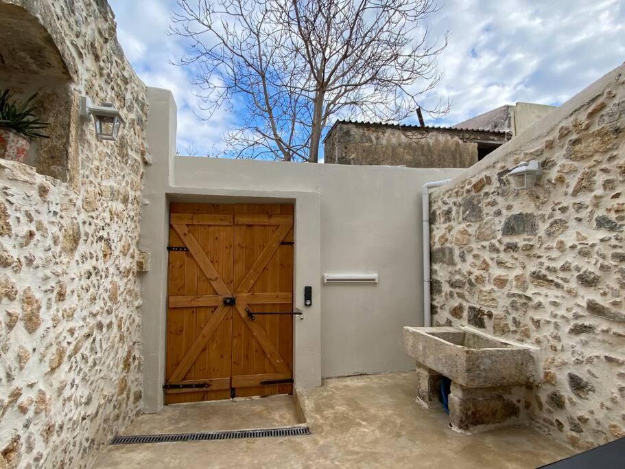 Stavlos Traditional Suite Atsipopoulo Luaran gambar